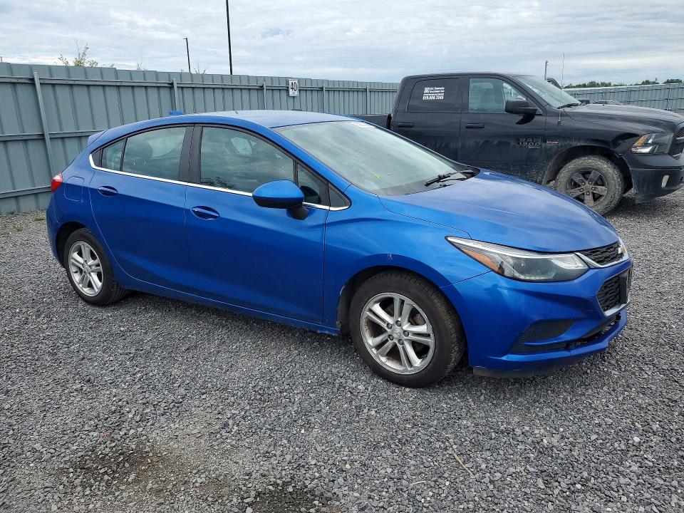 Aukcja sprzedaży 2017 Chevrolet Cruze, vin: 3G1BE6SM2HS585951, numer aukcji: 68920086