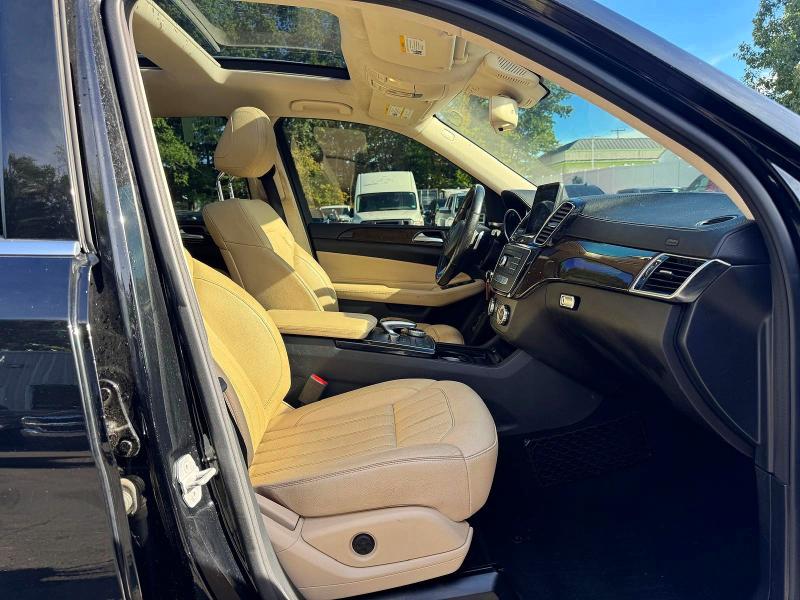 Продажа на аукционе авто 2018 Mercedes-benz Gls, vin: 4JGDF6EE8JB031103, номер лота: 70853066