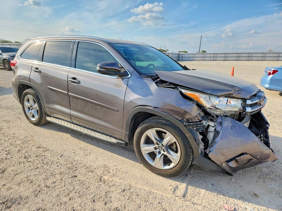 2017 Toyota Highlander მანქანა იყიდება აუქციონზე, vin: 5TDYZRFH1HS228110, აუქციონის ნომერი: 70261506
