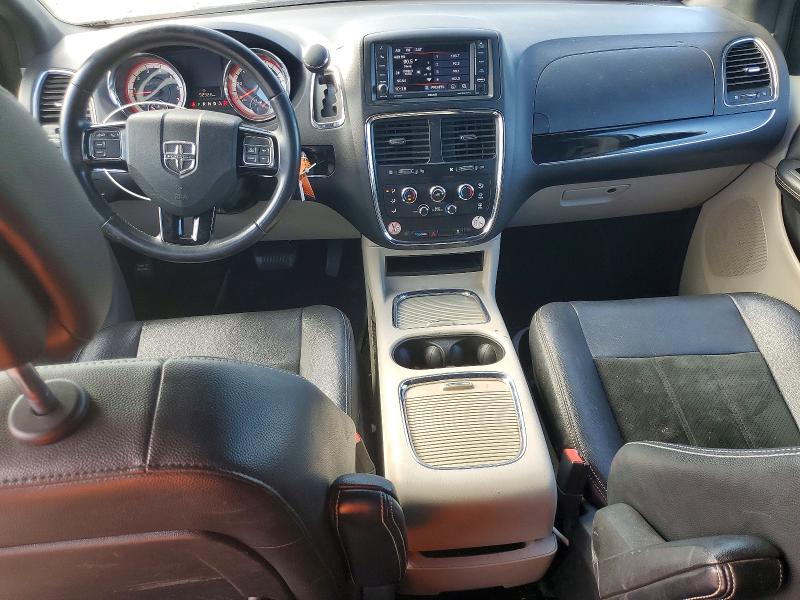 68570926 :رقم المزاد ، 2C4RDGCG2JR240218 vin ، 2018 Dodge Grand Caravan مزاد بيع