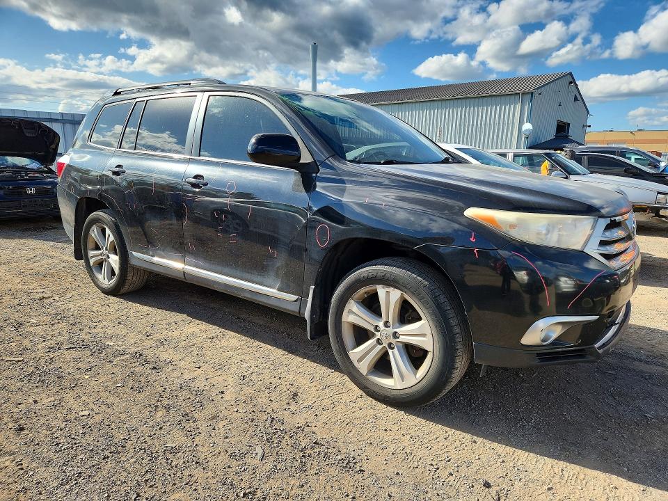 Aukcja sprzedaży 2013 Toyota Highlander, vin: 5TDBK3EH1DS231270, numer aukcji: 68675116