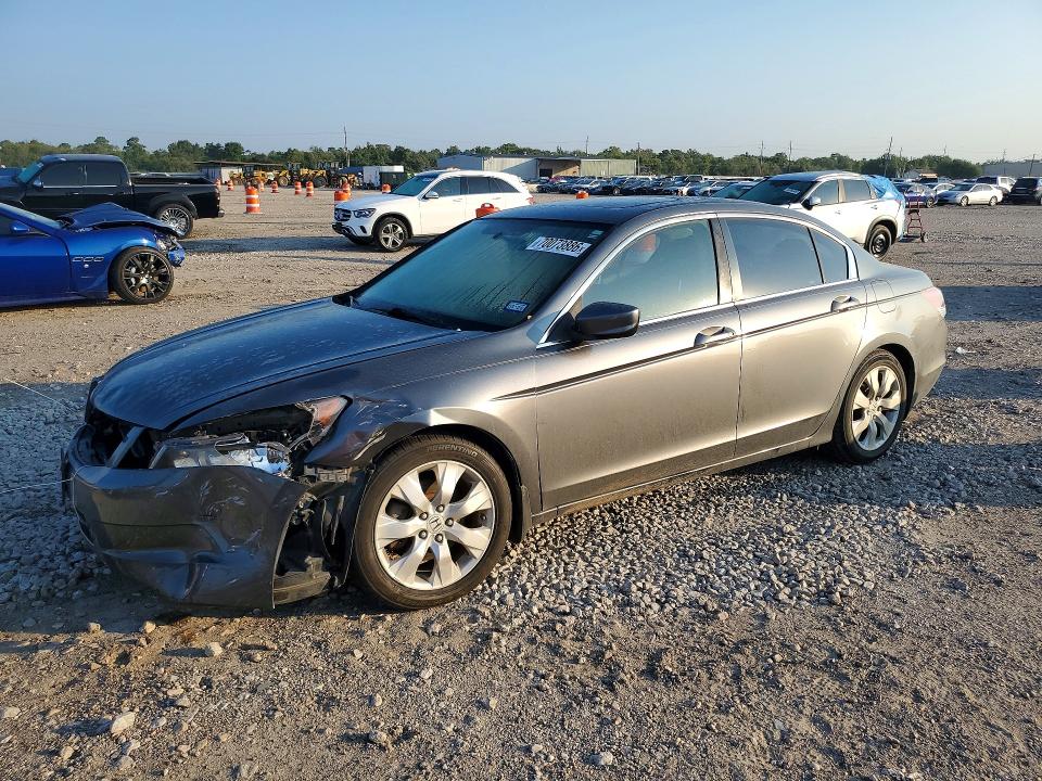 Продажа на аукционе авто 2008 Honda Accord, vin: JHMCP26748C002867, номер лота: 70073886