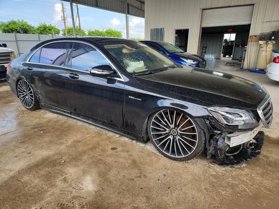 Продажа на аукционе авто 2016 Mercedes-benz S, vin: WDDUG8CB7GA220447, номер лота: 68250196