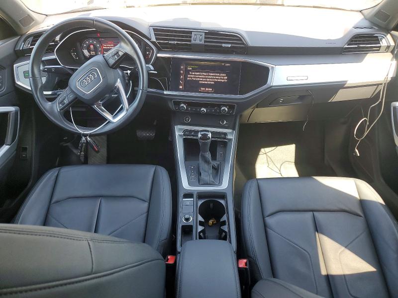 68168396 :رقم المزاد ، WA1AUCF36M1120536 vin ، 2021 Audi Q3 مزاد بيع