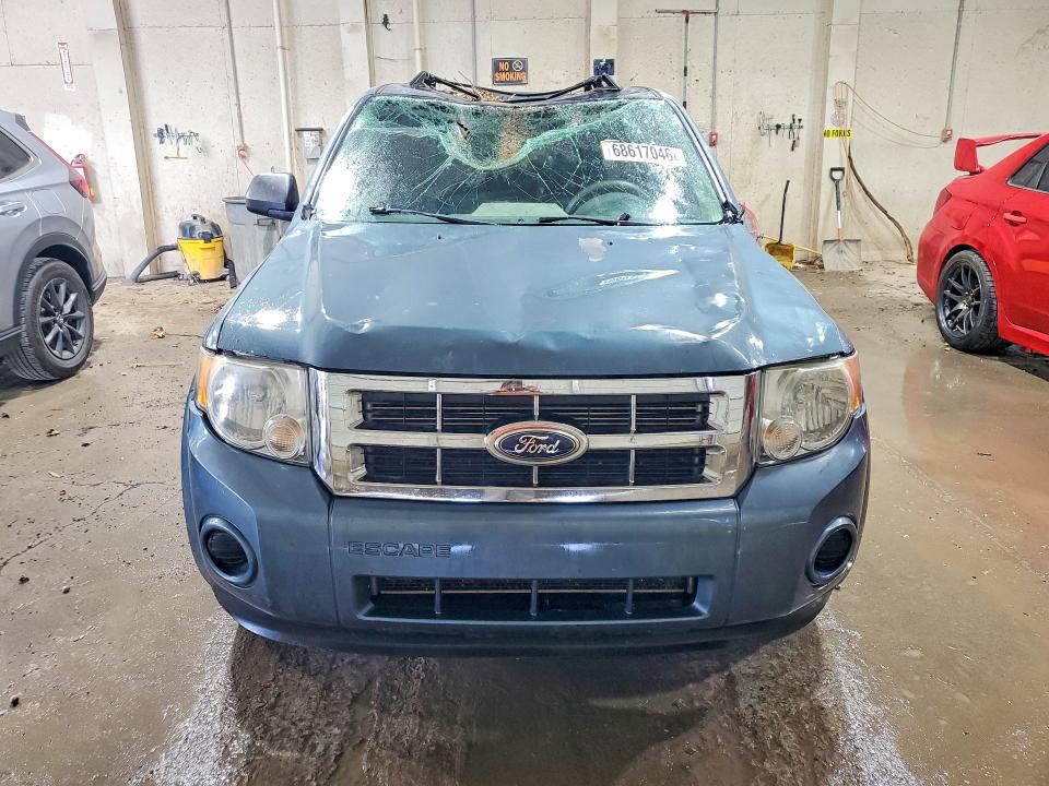 68617046 :رقم المزاد ، 1FMCU0C7XCKC60064 vin ، 2012 Ford Escape مزاد بيع