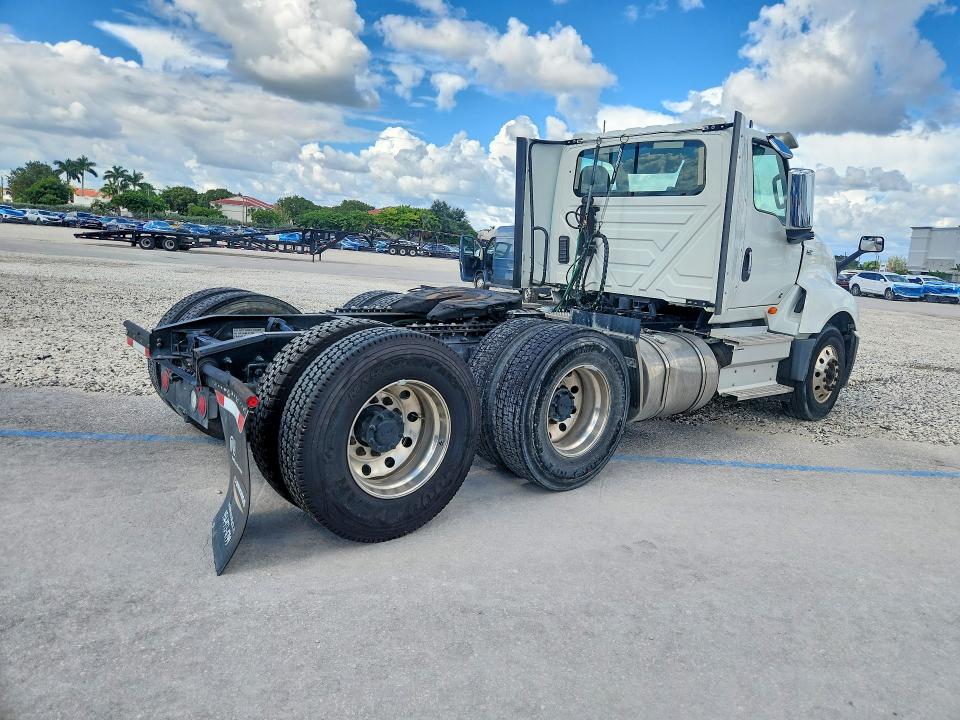 Продаж на аукціоні авто 2023 International Lt625, vin: 3HSDZAPR0PN217722, номер лоту: 70663646
