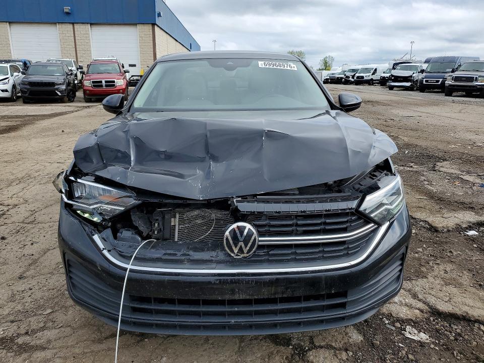 69968976 :رقم المزاد ، 3VW7M7BU0NM006491 vin ، 2022 Volkswagen Jetta مزاد بيع