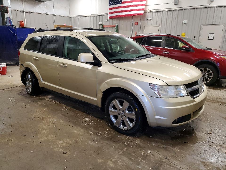 69320876 :رقم المزاد ، 3D4PG5FV0AT118731 vin ، 2010 Dodge Journey مزاد بيع