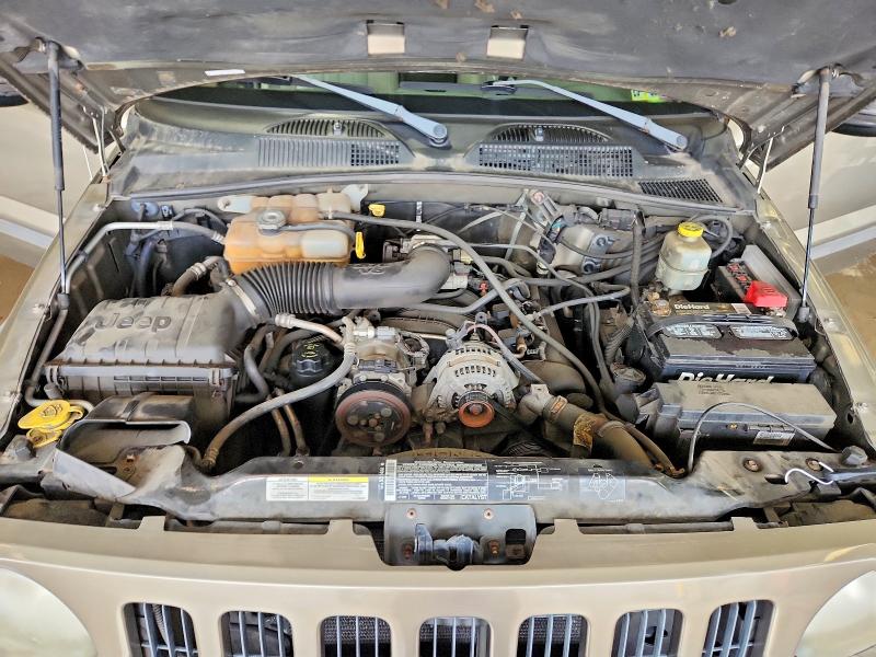 67779526 :رقم المزاد ، 1J8GL38K95W708533 vin ، 2005 Jeep Liberty مزاد بيع