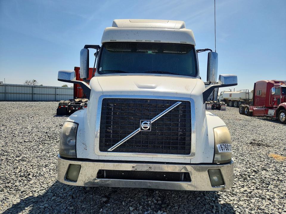 Aukcja sprzedaży 2016 Volvo Vnl (4), vin: 4V4NC9EJ1GN948699, numer aukcji: 67601296