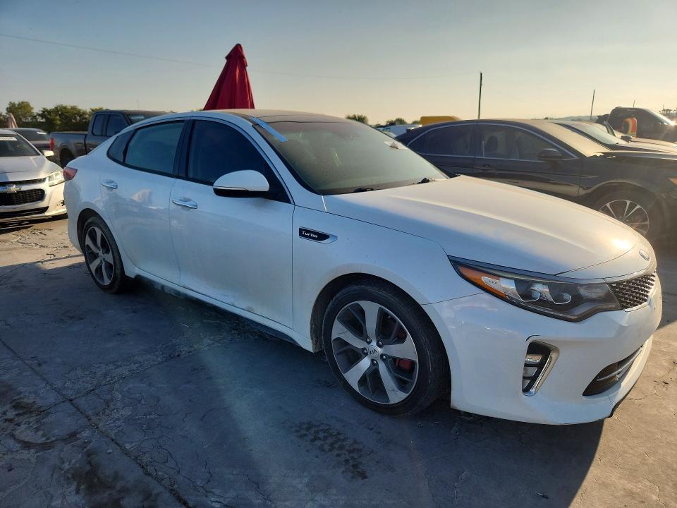 68569176 :رقم المزاد ، 5XXGW4L23JG242699 vin ، 2018 Kia Optima مزاد بيع
