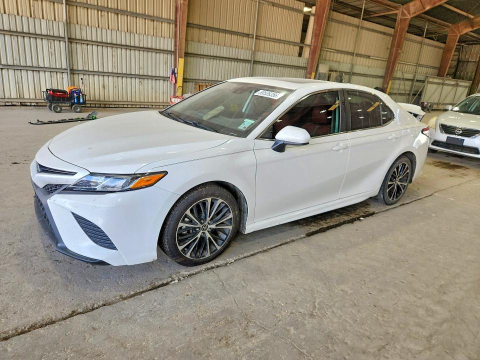 Auction sale of the 2020 Toyota Camry, vin: 4T1G11AKXLU378885, lot number: 69506356