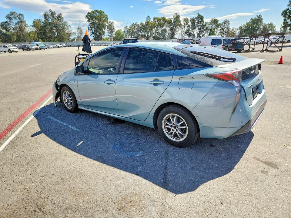 Продаж на аукціоні авто 2017 Toyota Prius, vin: JTDKBRFUXH3043434, номер лоту: 70090056