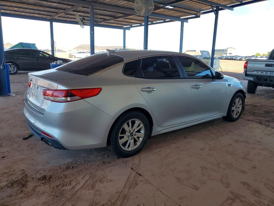 2016 Kia Optima მანქანა იყიდება აუქციონზე, vin: 5XXGT4L3XGG006464, აუქციონის ნომერი: 68695386