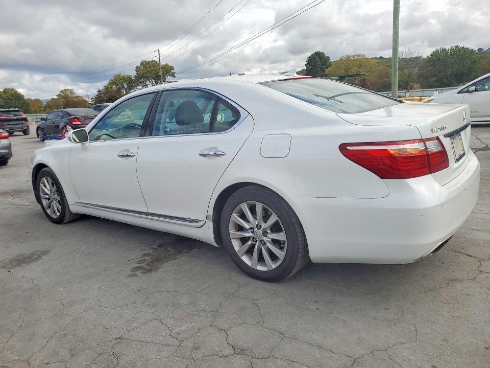 70488356 :رقم المزاد ، JTHBL5EF7A5101615 vin ، 2010 Lexus Ls مزاد بيع