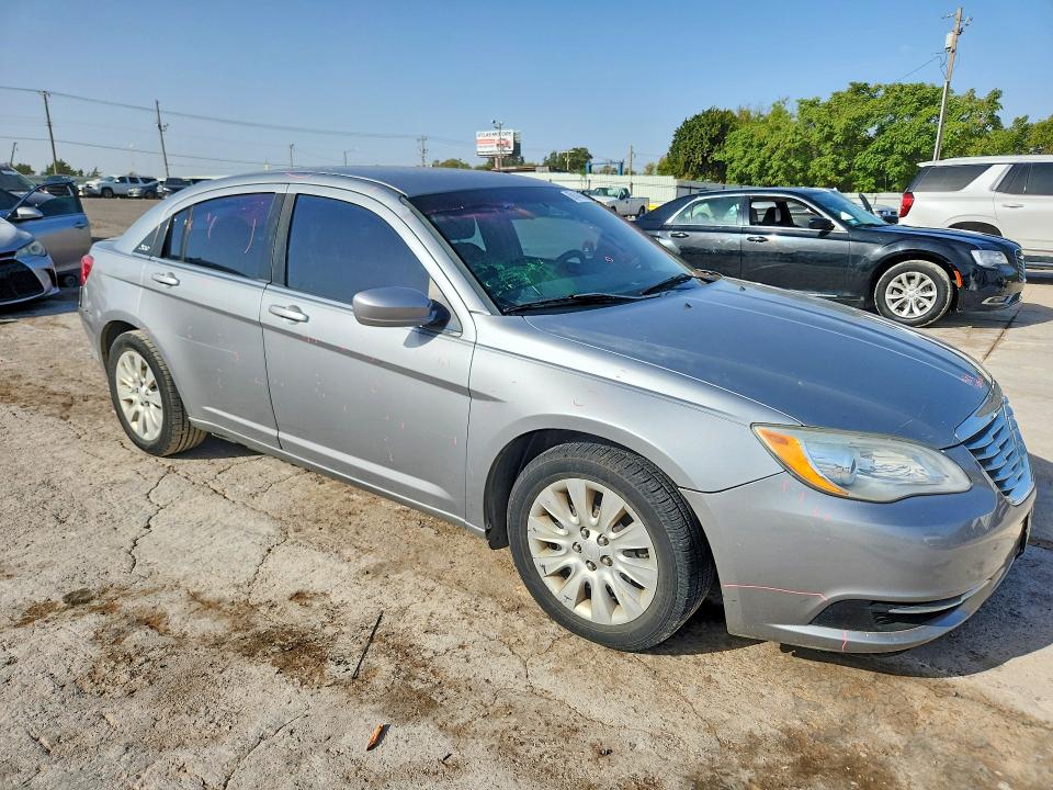 2014 Chrysler 200 მანქანა იყიდება აუქციონზე, vin: 1C3CCBAB8EN211168, აუქციონის ნომერი: 69140286