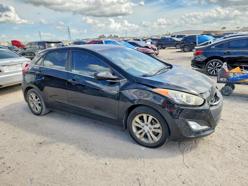 Продаж на аукціоні авто 2013 Hyundai Elantra Gt, vin: KMHD35LE4DU082712, номер лоту: 70711756