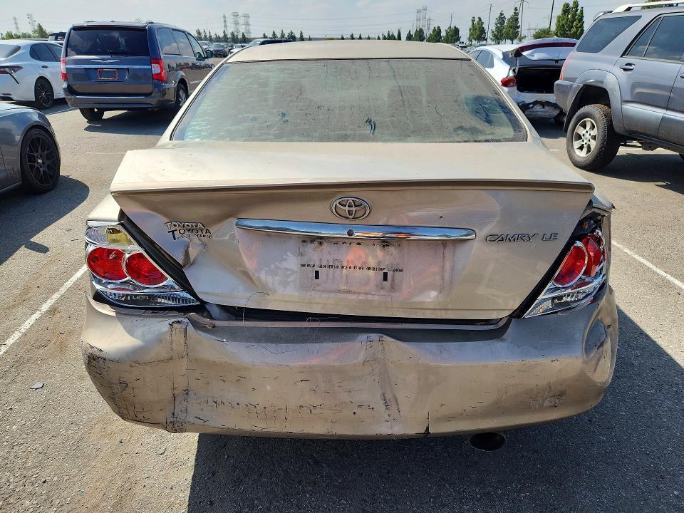 Продаж на аукціоні авто 2005 Toyota Camry, vin: 4T1BE32K15U526921, номер лоту: 68106456