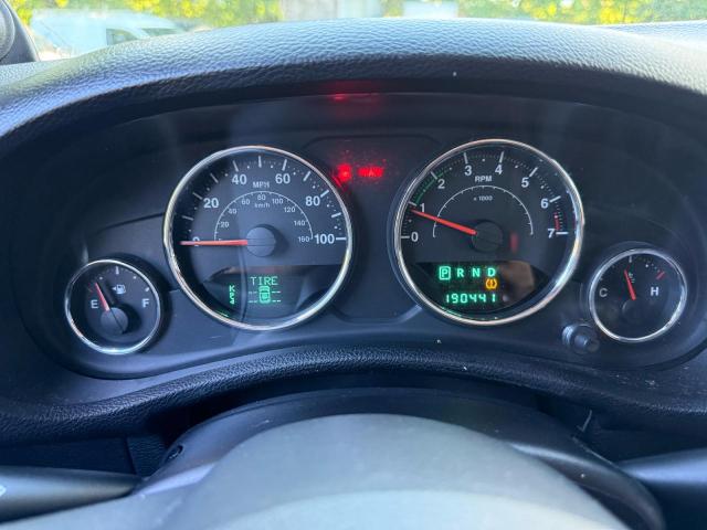 70361106 :رقم المزاد ، 1C4BJWEG5EL105525 vin ، 2014 Jeep Wrangler Unlimited مزاد بيع