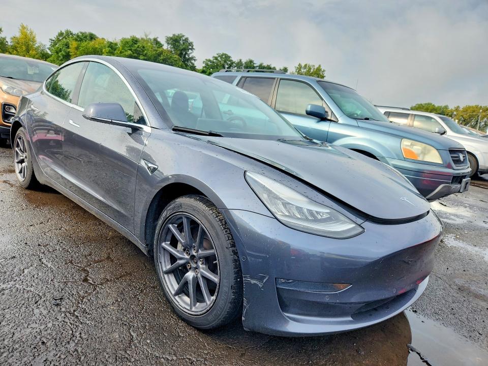Aukcja sprzedaży 2018 Tesla Model 3, vin: 5YJ3E1EBXJF114038, numer aukcji: 66934256
