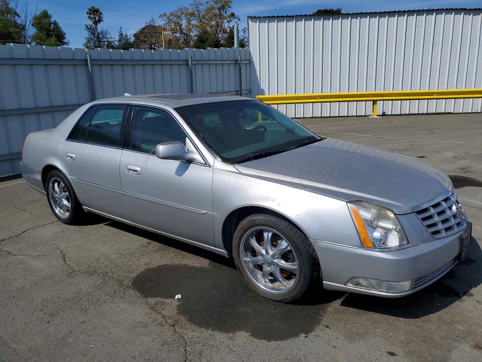 Продаж на аукціоні авто 2011 Cadillac Dts, vin: 1G6KH5E62BU136463, номер лоту: 70574046