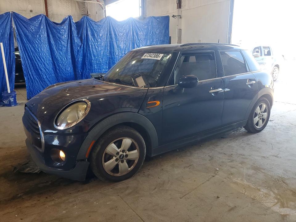 2017 Mini Cooper მანქანა იყიდება აუქციონზე, vin: WMWXU1C52H2D58040, აუქციონის ნომერი: 67342386