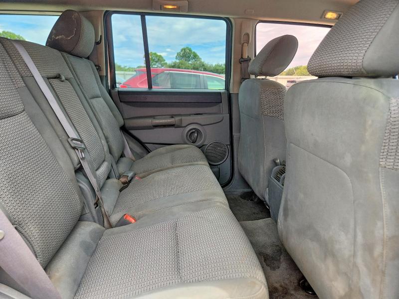 68100156 :رقم المزاد ، 1J8HG48K56C342586 vin ، 2006 Jeep Commander مزاد بيع