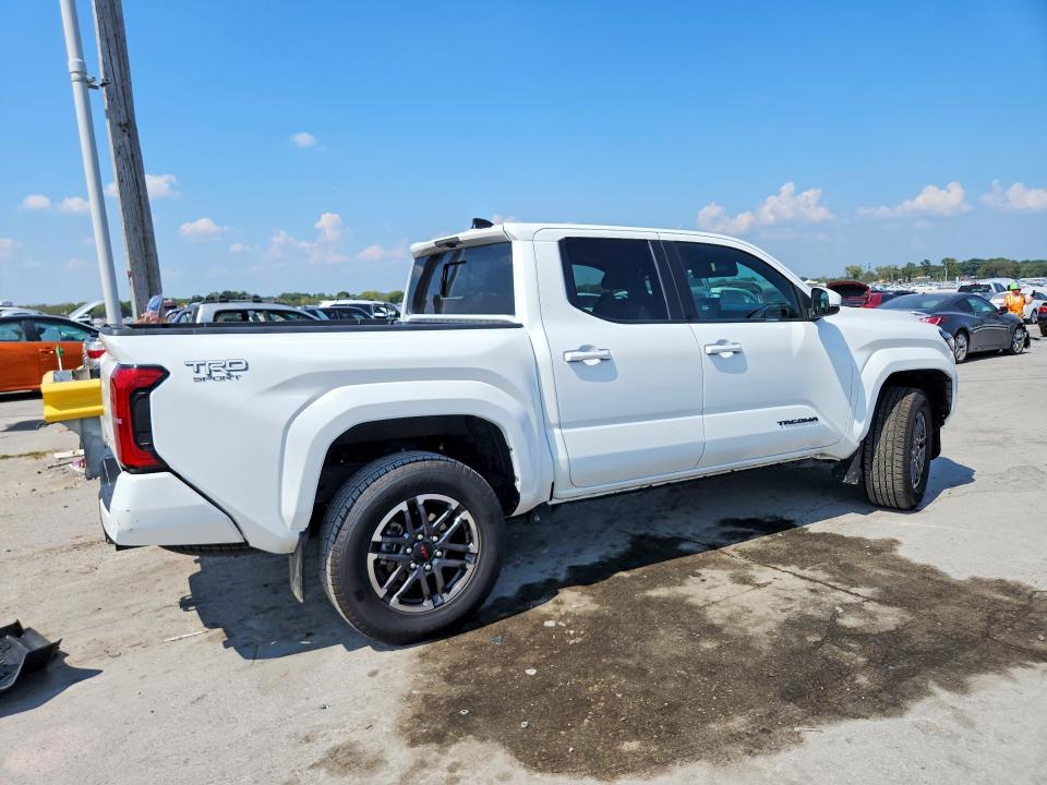 69224946 :رقم المزاد ، 3TMLB5JN2RM042517 vin ، 2024 Toyota Tacoma مزاد بيع