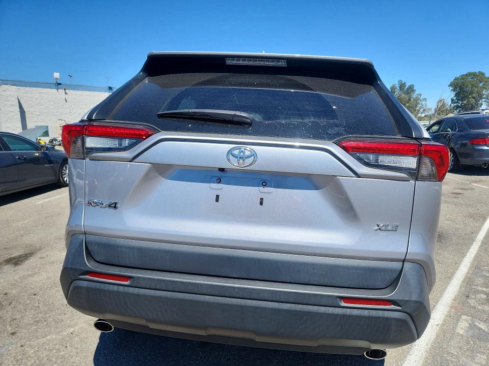 67862046 :رقم المزاد ، 2T3W1RFV8PC225501 vin ، 2023 Toyota Rav4 مزاد بيع