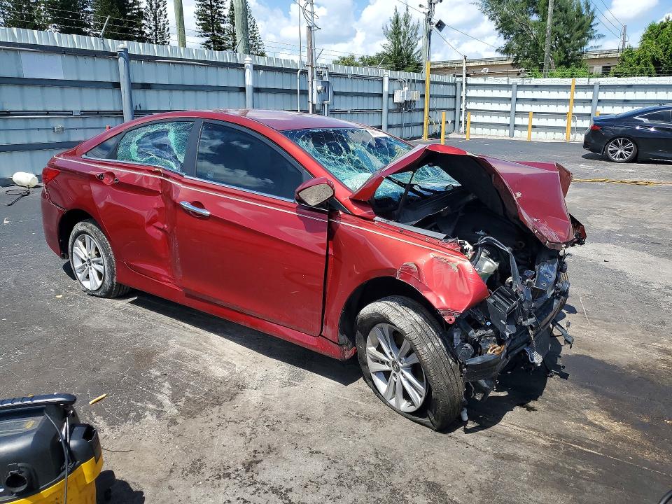 68931886 :رقم المزاد ، 5NPEB4AC4EH908008 vin ، 2014 Hyundai Sonata مزاد بيع