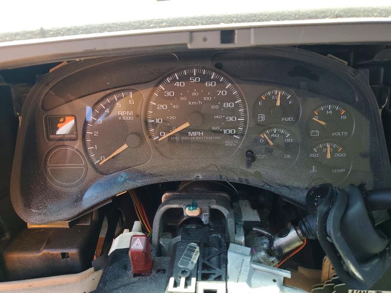 2002 Chevrolet Tahoe მანქანა იყიდება აუქციონზე, vin: 1GNEK13TX2R199396, აუქციონის ნომერი: 68002876