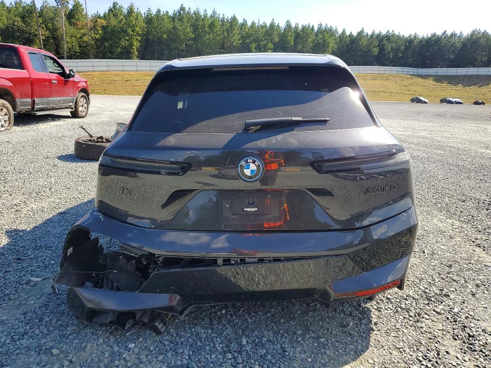 68336956 :رقم المزاد ، WB533CF03PCM45558 vin ، 2023 Bmw Ix مزاد بيع