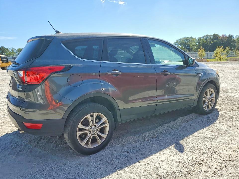 Продажа на аукционе авто 2019 Ford Escape, vin: 1FMCU0GD3KUA02312, номер лота: 70513456