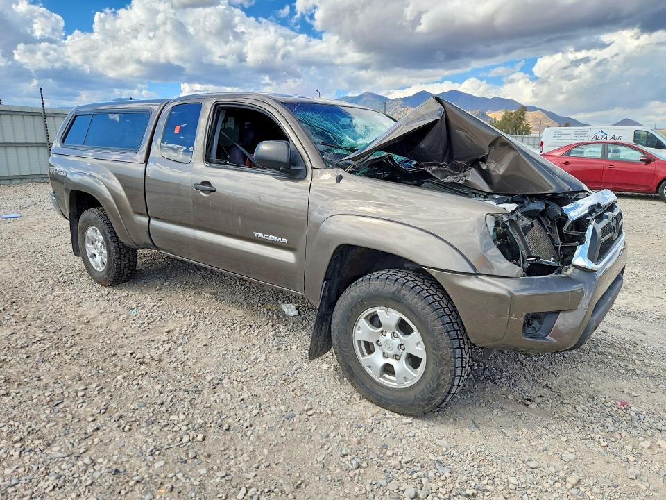 Продаж на аукціоні авто 2014 Toyota Tacoma, vin: 5TFUU4EN4EX108718, номер лоту: 69331556