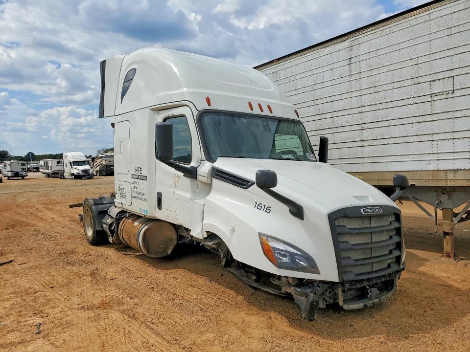 2019 Freightliner Cascadia 126 მანქანა იყიდება აუქციონზე, vin: 3AKJHHDRXKSKB3861, აუქციონის ნომერი: 68675436