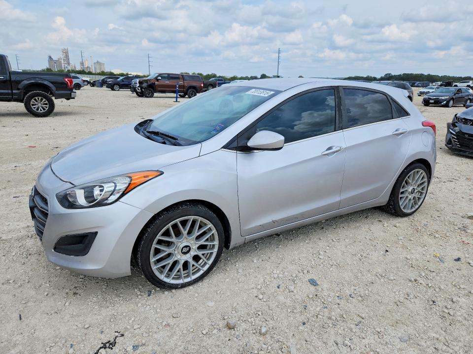 Продаж на аукціоні авто 2017 Hyundai Elantra Gt, vin: KMHD35LH8HU373326, номер лоту: 70013816