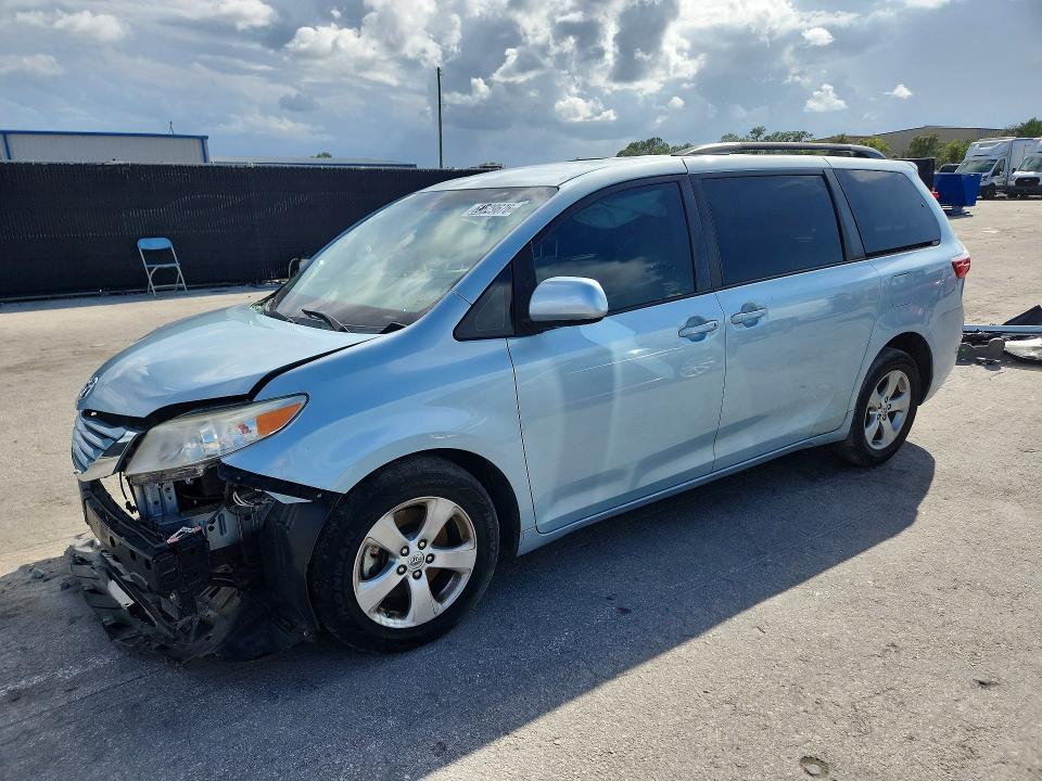 2016 Toyota Sienna მანქანა იყიდება აუქციონზე, vin: 5TDKK3DC7GS714935, აუქციონის ნომერი: 69629676