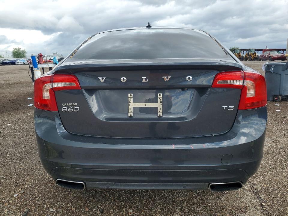 Продажа на аукционе авто 2015 Volvo S60, vin: YV126MFM4F1340435, номер лота: 70551456
