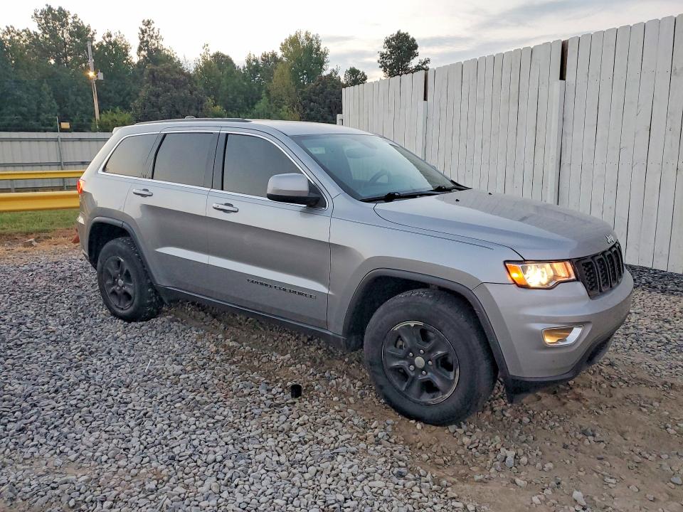 Продажа на аукционе авто 2017 Jeep Grand Cherokee, vin: 1C4RJFAGXHC889886, номер лота: 66789576
