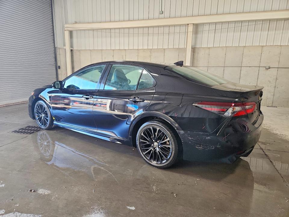 Aukcja sprzedaży 2022 Toyota Camry, vin: 4T1T11AK5NU033443, numer aukcji: 70631656
