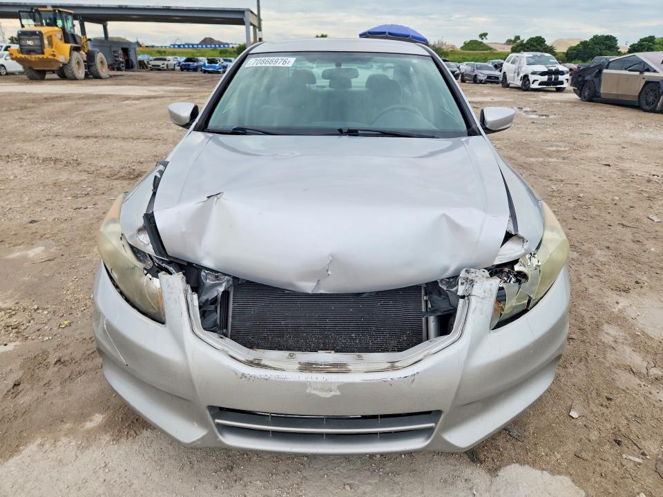 Продаж на аукціоні авто 2011 Honda Accord, vin: 1HGCP2F39BA109688, номер лоту: 70866976