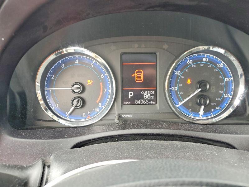 Продаж на аукціоні авто 2017 Toyota Corolla, vin: 5YFBURHE4HP687874, номер лоту: 66424356