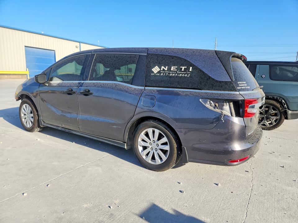 68997036 :رقم المزاد ، 5FNRL6H24JB036106 vin ، 2018 Honda Odyssey مزاد بيع