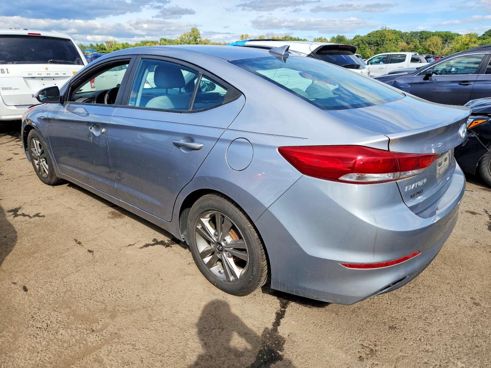69046496 :رقم المزاد ، 5NPD84LF0HH130554 vin ، 2017 Hyundai Elantra مزاد بيع