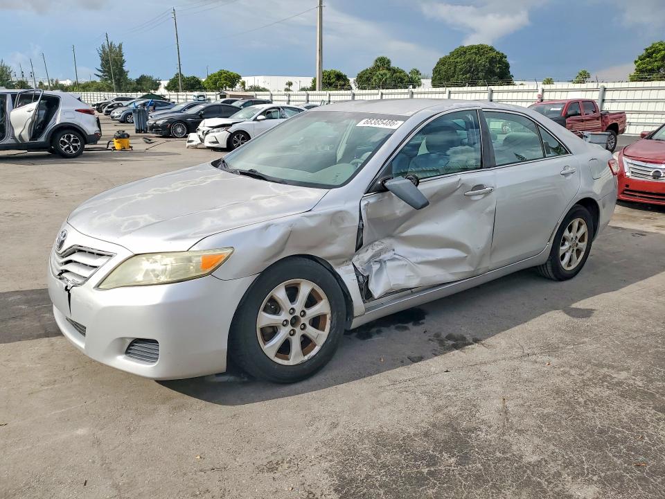 Aukcja sprzedaży 2011 Toyota Camry, vin: 4T1BF3EK5BU635001, numer aukcji: 70400136