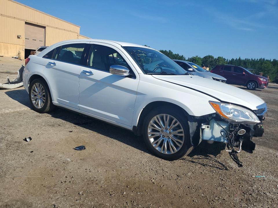 Продажа на аукционе авто 2013 Chrysler 200, vin: 1C3CCBCG7DN676578, номер лота: 67296106