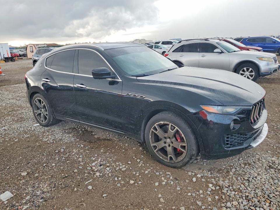 68057126 :رقم المزاد ، ZN661YUL4HX233102 vin ، 2017 Maserati Levante مزاد بيع