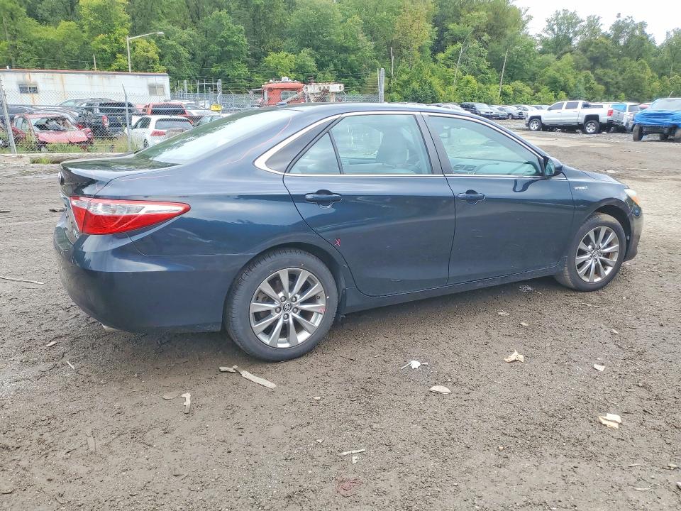 69695896 :رقم المزاد ، 4T1BD1FKXFU154367 vin ، 2015 Toyota Camry Hybrid مزاد بيع