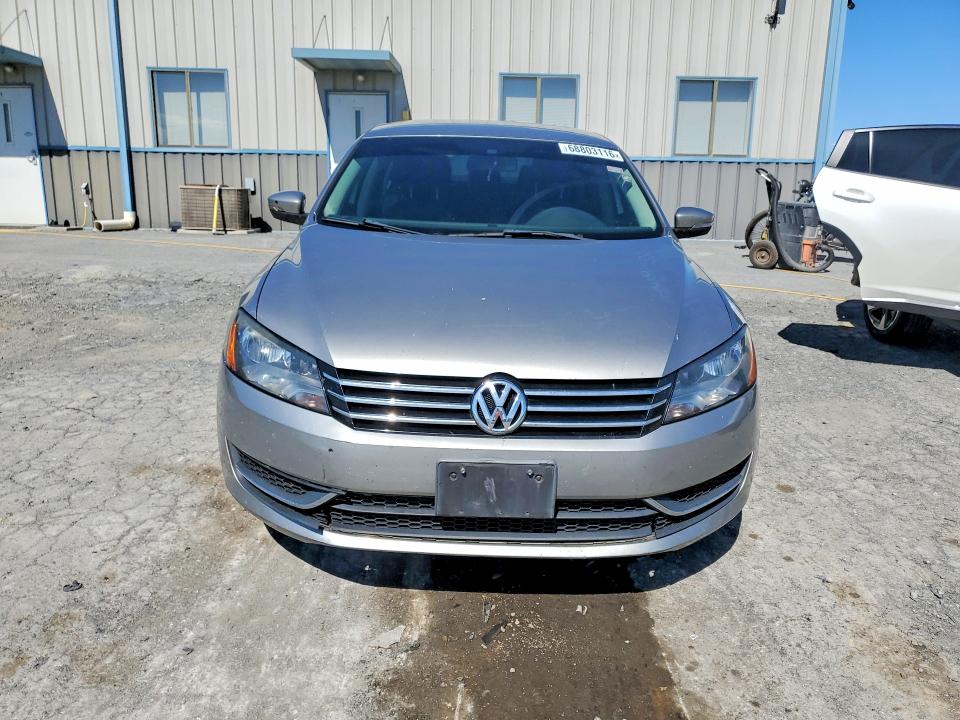 2014 Volkswagen Passat მანქანა იყიდება აუქციონზე, vin: 1VWAP7A34EC024998, აუქციონის ნომერი: 68803116