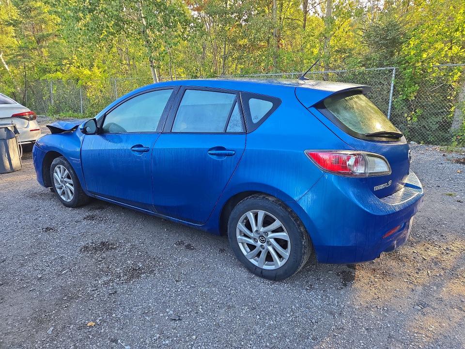 67865616 :رقم المزاد ، JM1BL1KF6D1775412 vin ، 2013 Mazda 3 مزاد بيع